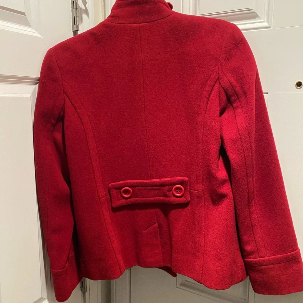 Red Coat - Picture 7 of 9